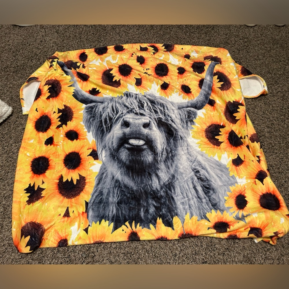 Sunflower 🌻 Cow 🐄 Blanket